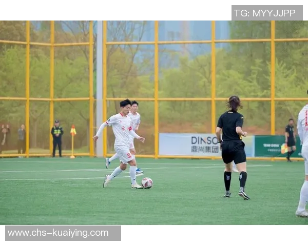 近期足球赛事精彩纷呈各大联赛争夺激烈球迷热情高涨